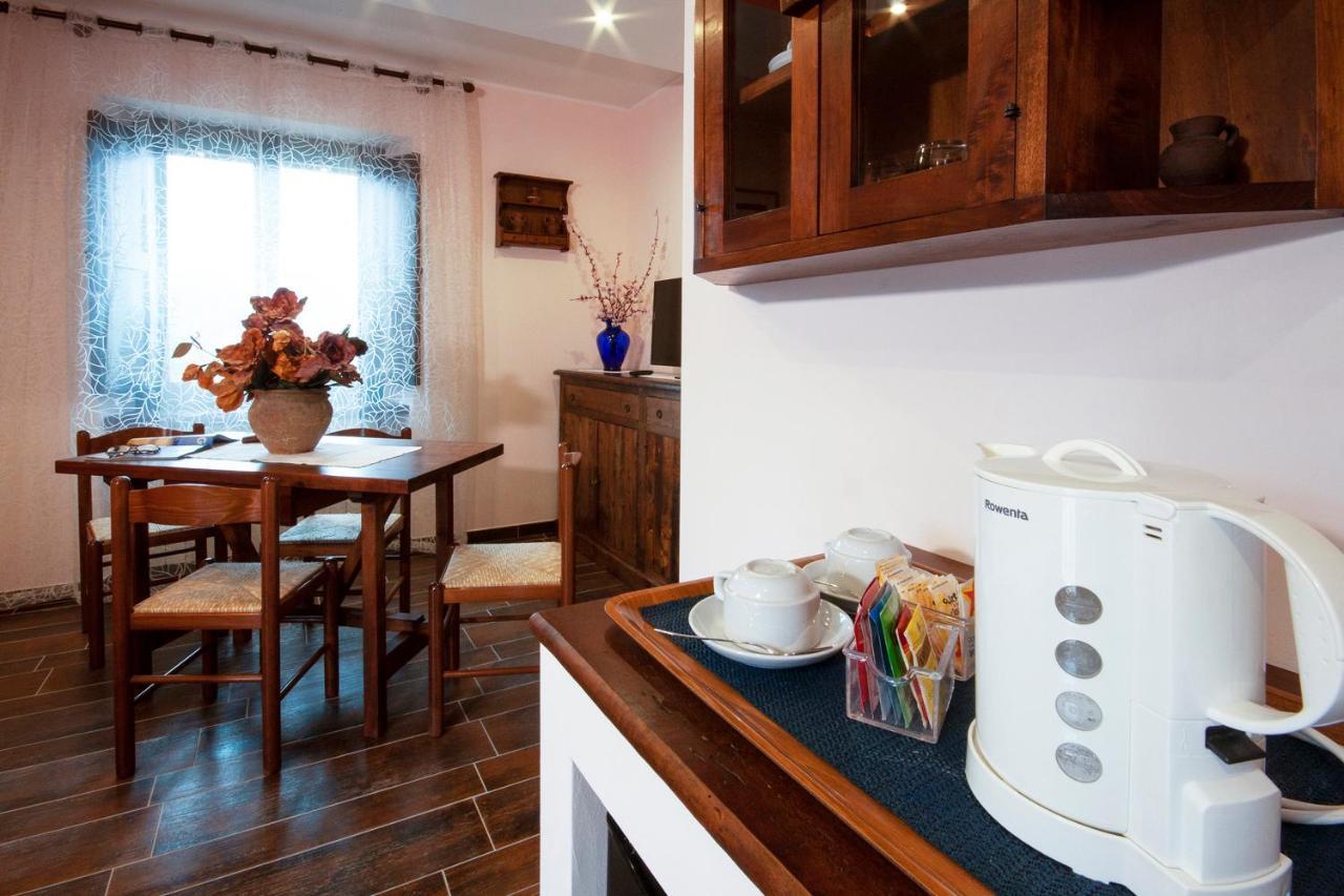 Santa Maria Degli Ancillotti Guest House Petrignano Екстериор снимка