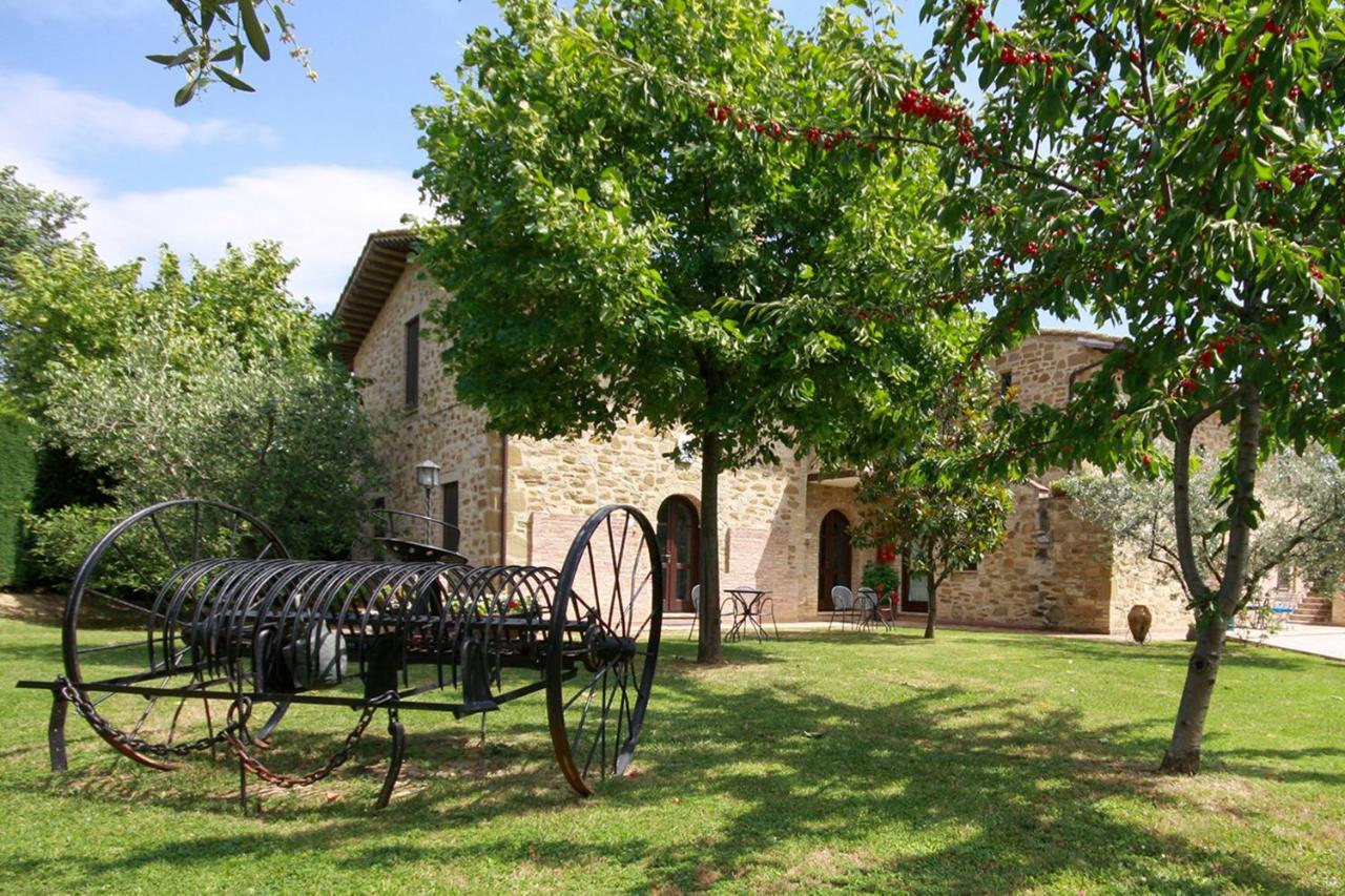 Santa Maria Degli Ancillotti Guest House Petrignano Екстериор снимка