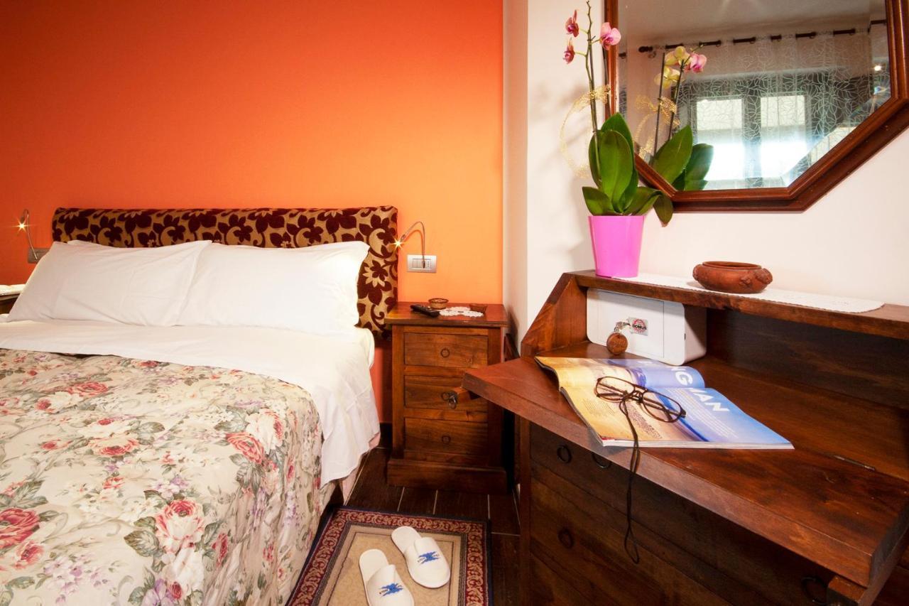 Santa Maria Degli Ancillotti Guest House Petrignano Екстериор снимка
