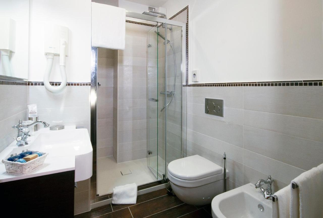 Santa Maria Degli Ancillotti Guest House Petrignano Екстериор снимка